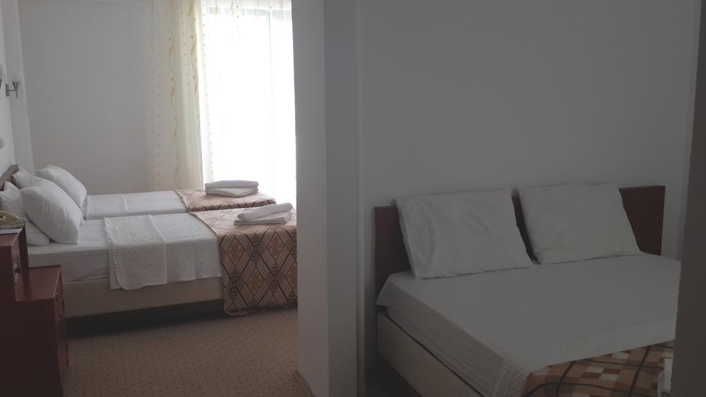 Gokkusagi Hotel 迪迪姆 客房 照片